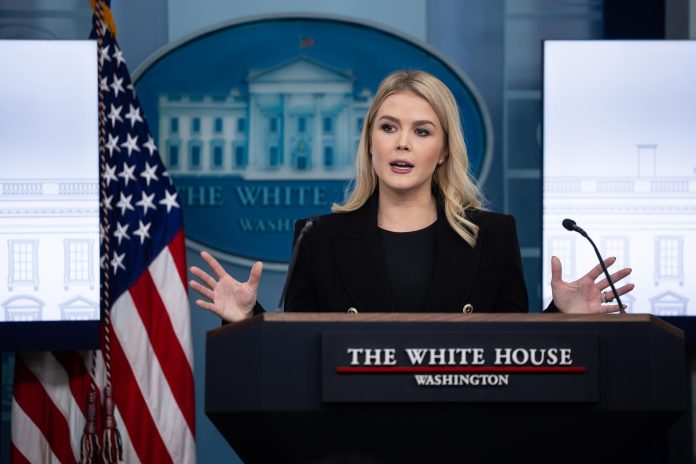 La Casa Blanca cambia las reglas a los medios y decidirá qué reporteros preguntan a Trump